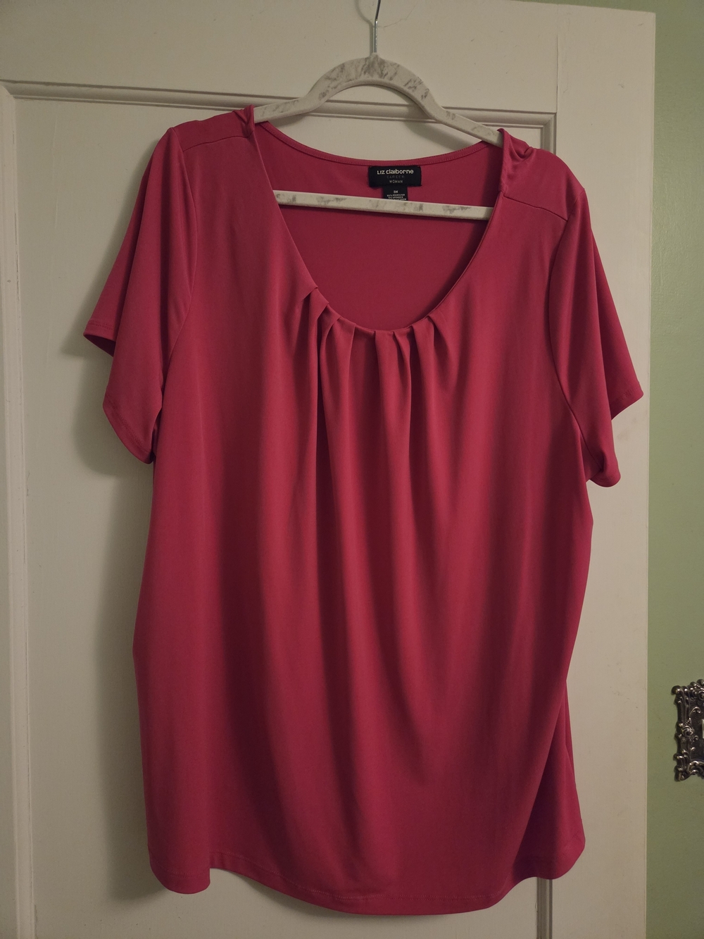 Liz Claiborne Bright Pink Scoop Neck Short Sleeve Top